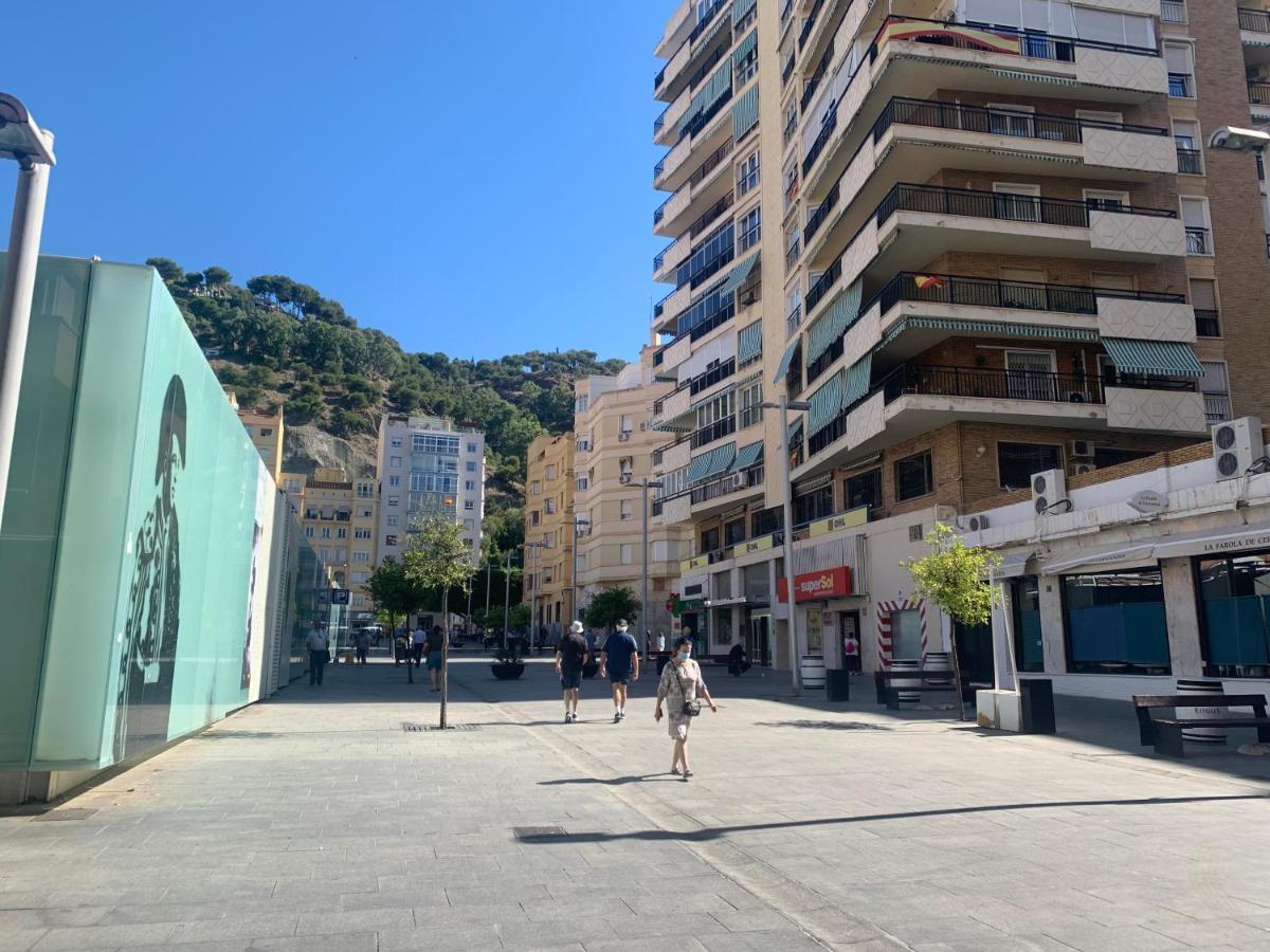 Homely Málaga Malagueta junto al mar Esterno foto